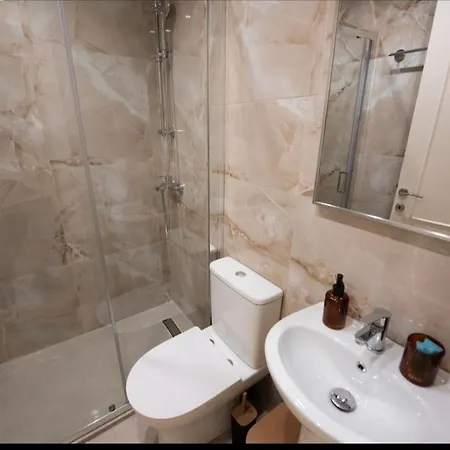 Q Platytera Apartments, Corfu Town Apartamento