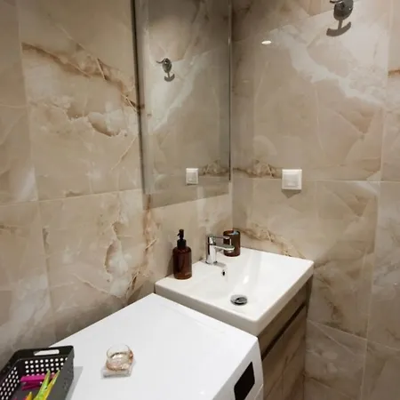Q Platytera Apartments, Corfu Town *